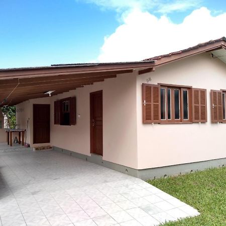 Вилла Casa Na Pinheira, Praia De Cima Экстерьер фото