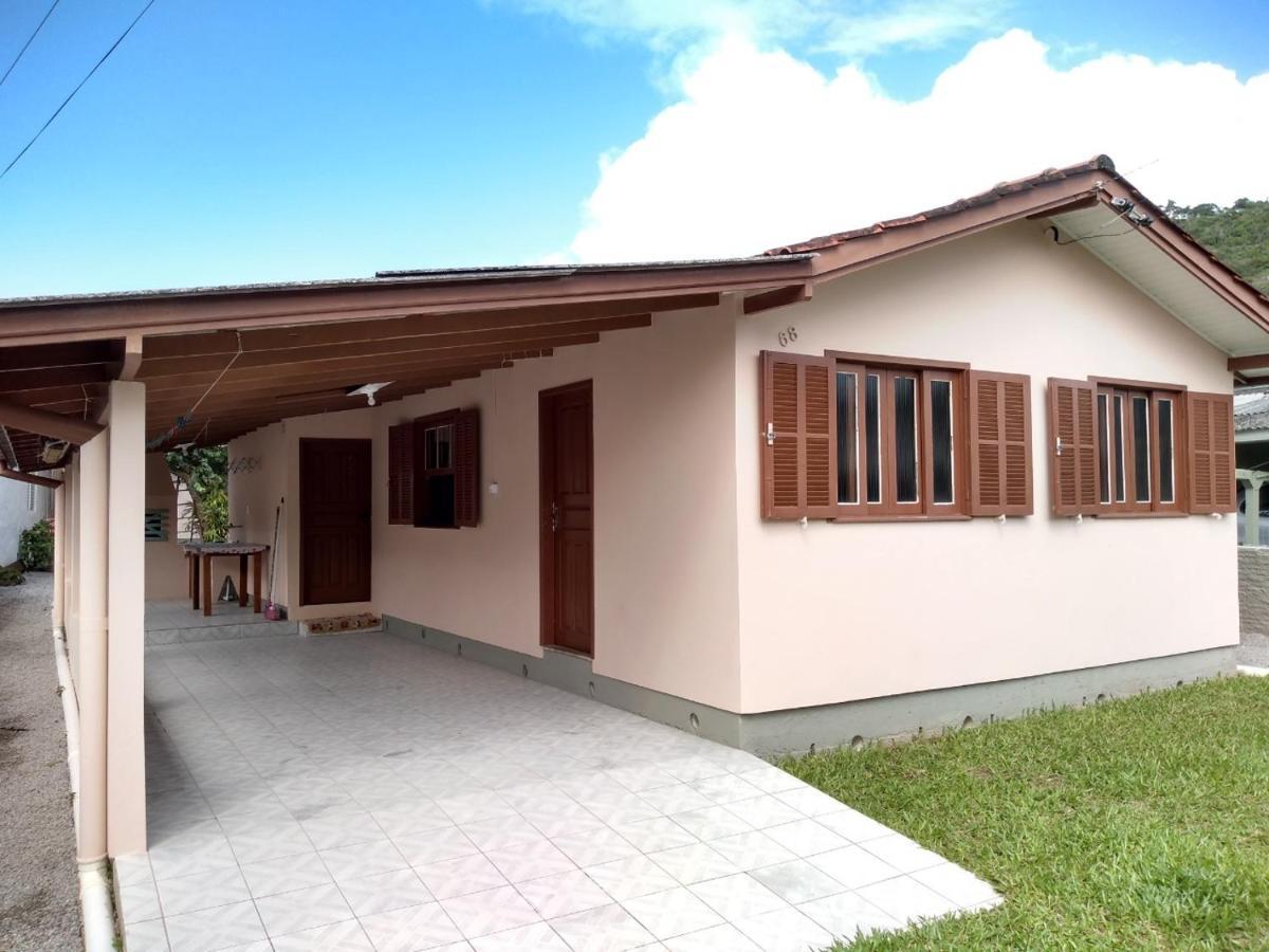 Вилла Casa Na Pinheira, Praia De Cima Экстерьер фото