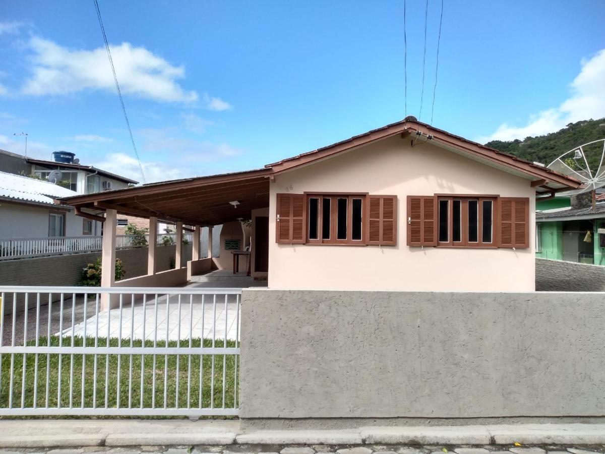 Вилла Casa Na Pinheira, Praia De Cima Экстерьер фото